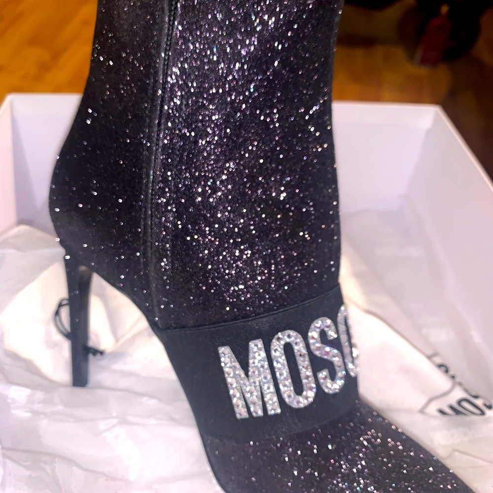 Moschino rhinestone pumps